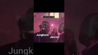 OMG Jungkook and Jennie exchanged greetings? #jennie #jungkook #shorts