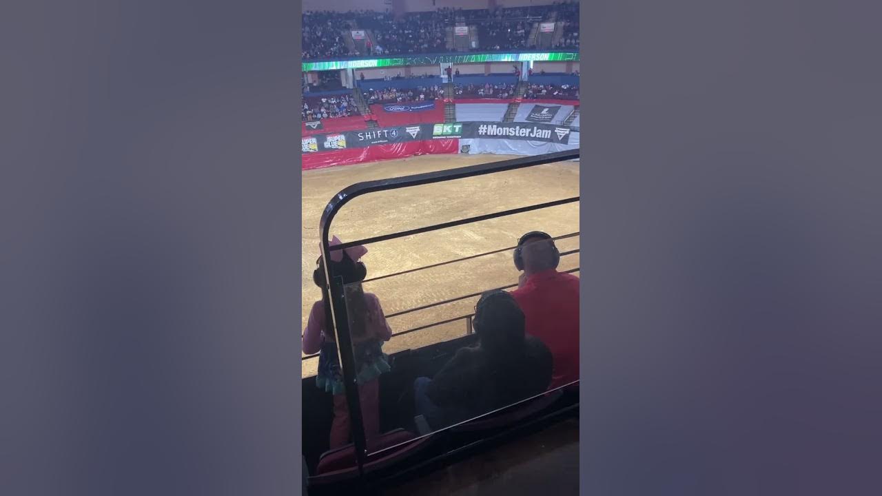 Monster jam 2023 landers center YouTube