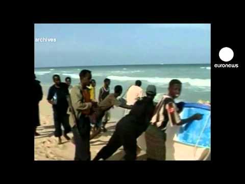 اختظاف ناقلة نفط ايطالية قبالة