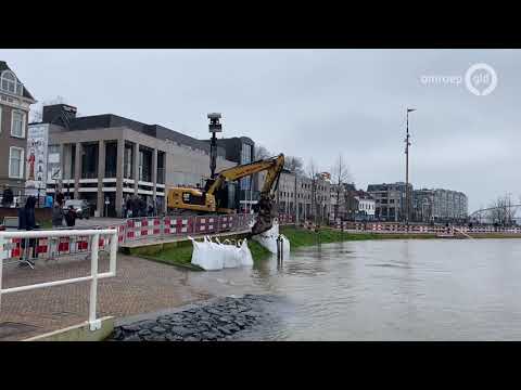 Nijmeegse kade licht verzakt