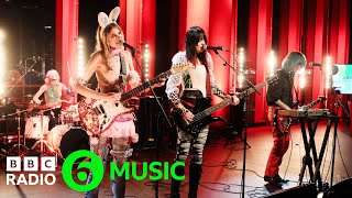 New Music Fix Live: CG8 - Cicciolina (6 Music Live Session)