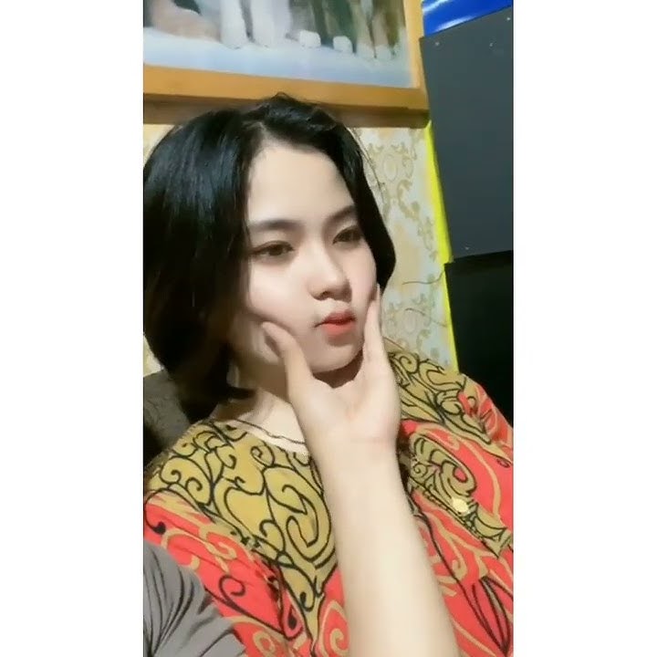 cewek imut