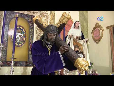 La Iglesia Nuestra Señora de África acoge el Besapiés al Jesús de Nazareno