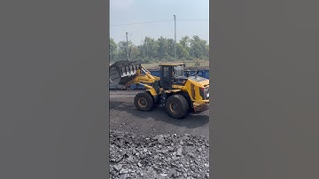 LIUGONG 856 WHEELS LOADER COAL LOADING VIDEO #working #liugong #wheels #reels #loader #viralvideo