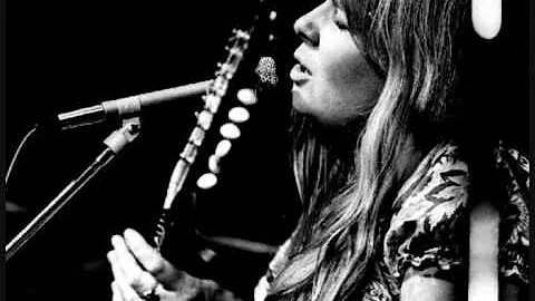Sandy Denny - Green Grow the Laurels
