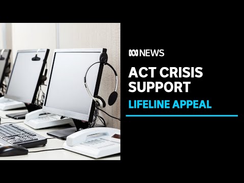 Why Lifeline's largest call centre in Australia struggles to staff its phone lines | ABC News