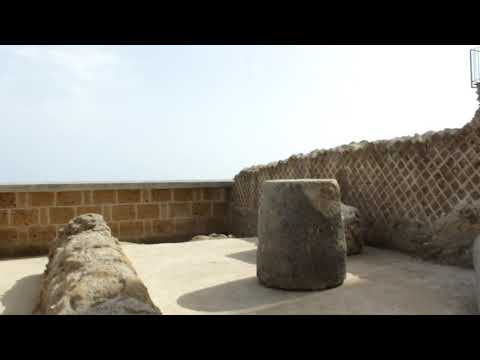 Fulvio Ferrigno, director of Tourism and Services, invites us to visit Pozzuoli and the Rione Terra