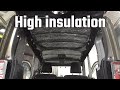 車内を断熱、防音加工して快適空間にカスタムしました。The interior of the car was insulated and customized for comfort.