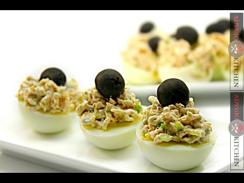 Video: Cum Să Gătești Ouă Umplute Cu Somon