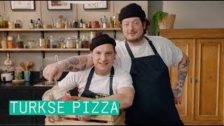 24Kitchen | Job & Perry’s Turkse pizza | Wat Eten We Vandaag? | Afl. 101