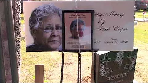 Graveside Services of Minnie PCoopoer