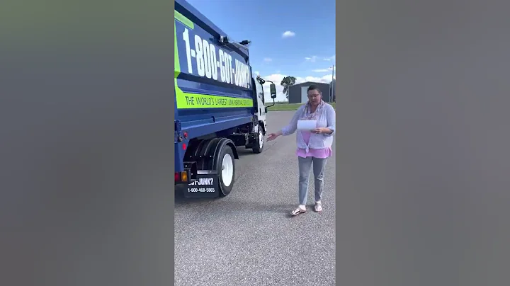 Rebecca Schmidt Isuzu NPR HD Walkaround