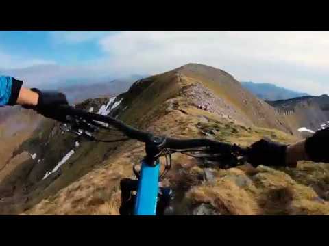 a-wee-scottish-adventure-|-a-chilled-ride-to-the-top-and-bottom-of-a-scottish-mountain.