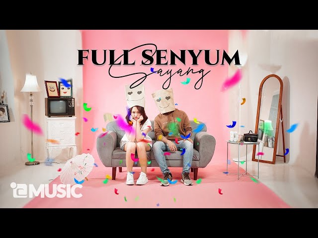 HAPPY ASMARA - FULL SENYUM SAYANG (Official Music Video) class=