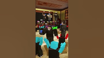 life of a roblox scam bot.. 4