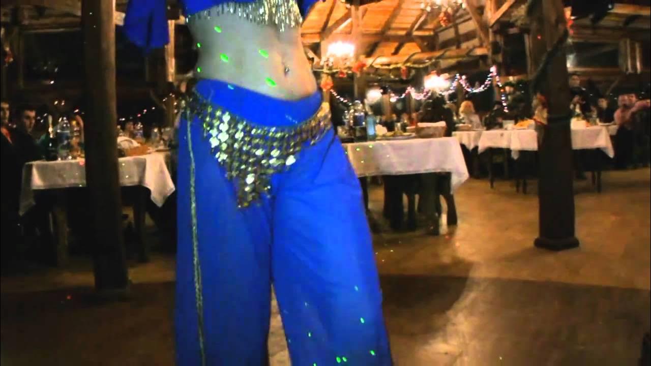 girls dancing with python - YouTube