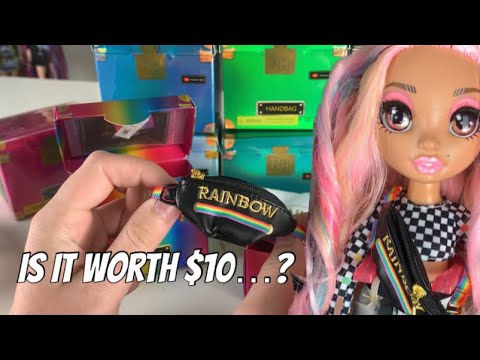 RAINBOW HIGH DOLL PURSE PACKS?! Rainbow High mini accessories studio ...