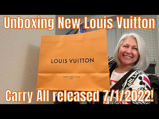 Louis Vuitton® Carryall MM  Louis vuitton, New louis vuitton