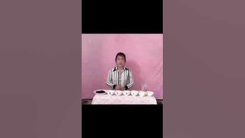 Hướng dẫn bé làm thí nghiệm - sự thay đổi màu sắc của nước hoa đậu biếc