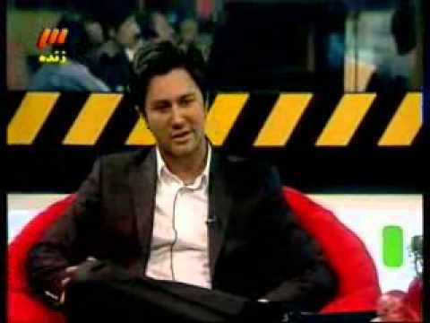 گفتگو با شاهرخ استخری