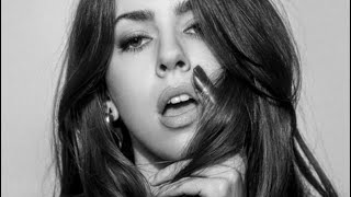 Vanessa Mai - Aus & Vorbei (Official Lyrics Video by Amazon Music)