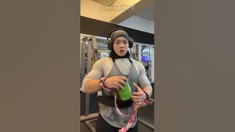 Wanita ini otot nya gede mencuri perhatian netizen dimedia sosial
