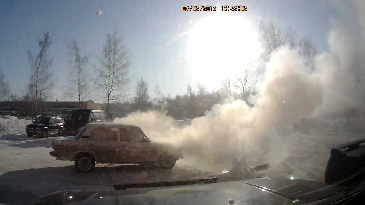 Взрыв мотора ваз 2106 в Рязани - YouTube