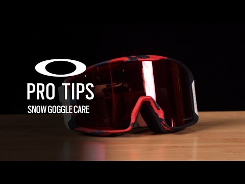 SNOW GOGGLE CARE
