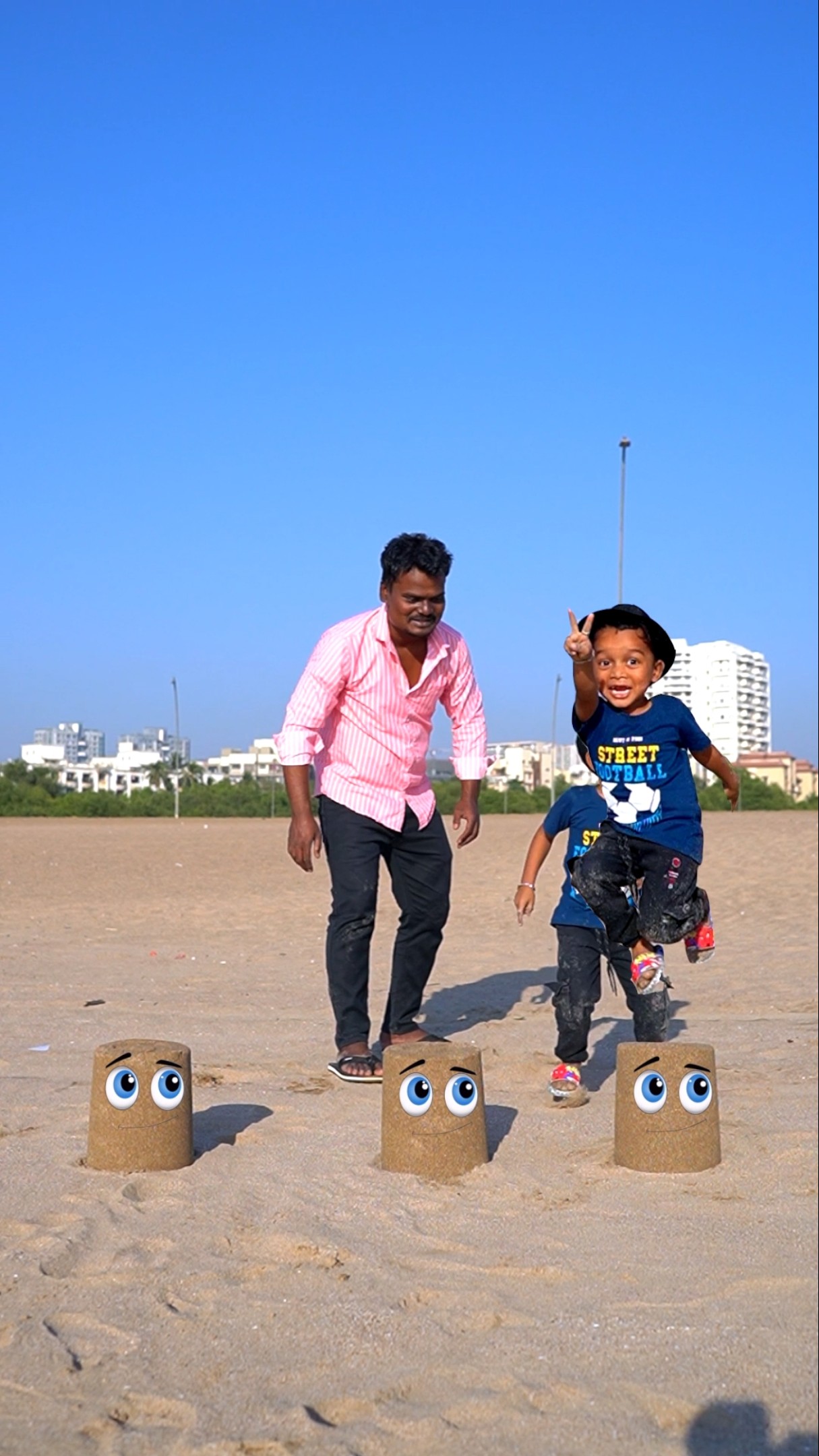 Arhaan and Papa Fun at Beach ⛱️? #shorts #viralvideo #viralshorts