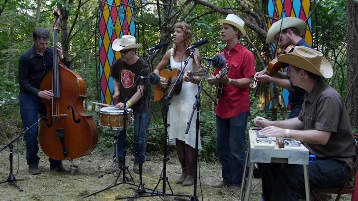 Caleb Klauder Country Band - C'est Le Moment (Live...
