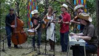 Caleb Klauder Country Band - C'est Le Moment (Live on KEXP @Pickathon)