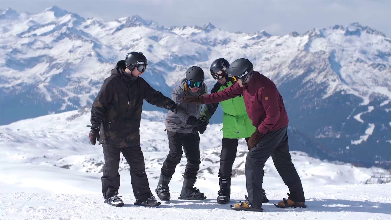 究極の雪遊び！やんちゃ心をくすぐるスライディングスーツASSLED（ア