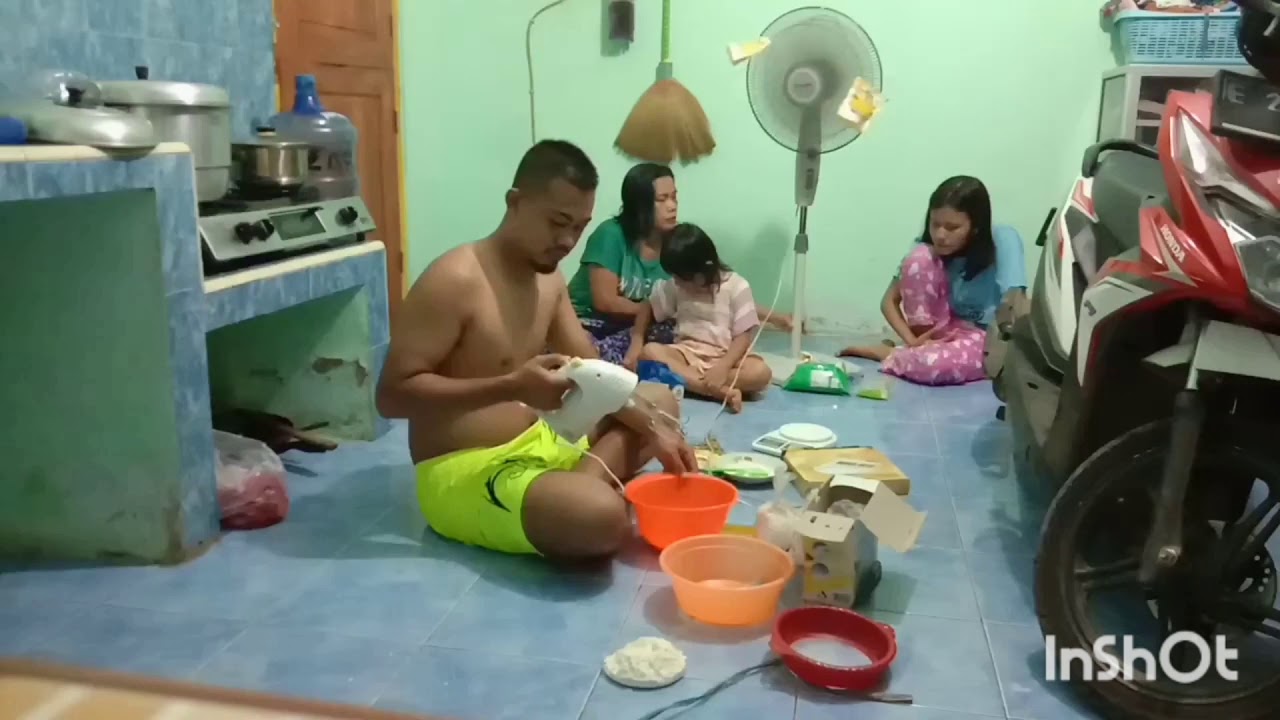 MEMBUAT BOLU KUKUS SEDERHANA UNTUK KELUARGA DI RUMAH 4 MEMBUAT BOLU KUKUS SEDERHANA UNTUK KELUARGA DI RUMAH 4