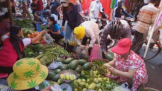 Street Food At Phsar Touch Olympich - Fresh Foods In Phnom Penh  Market - Cambodian Street Food