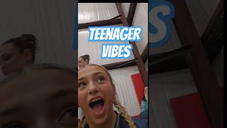 #loveafterlockup #volleyball #volleyballmom #momlife #singlemom #teenager #lindsey #vibes #glitter