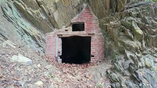 The Hidden Spring House Most Drivers Pass Without Knowing Its History