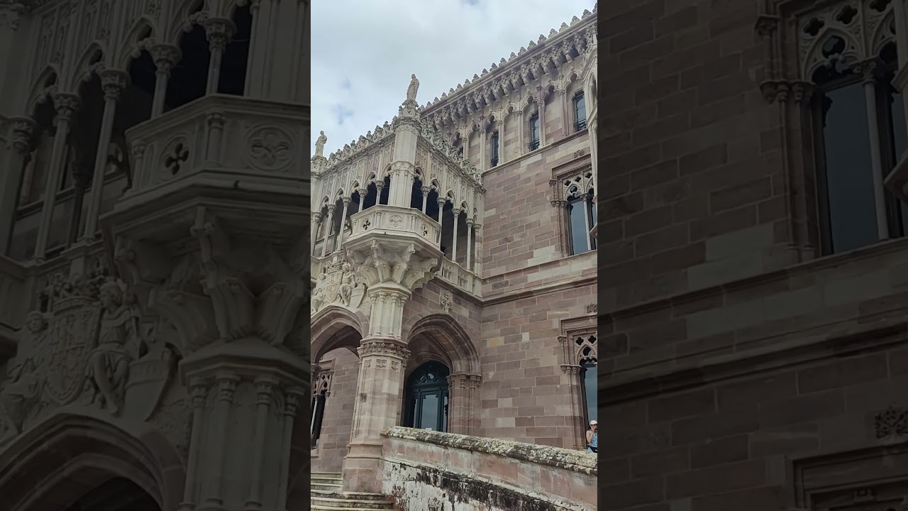 Palacio del marqués de Comillas , el mas bonito del mundo. #Cantabria #palacio #shorts