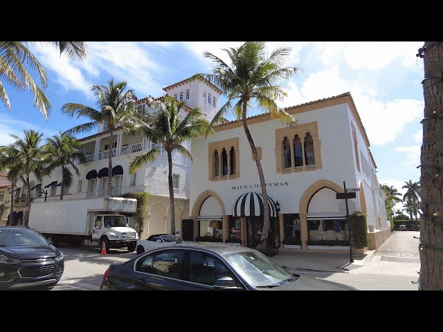 Take a Stroll Down Worth Avenue, Palm Beach's Luxury Shopping Destination