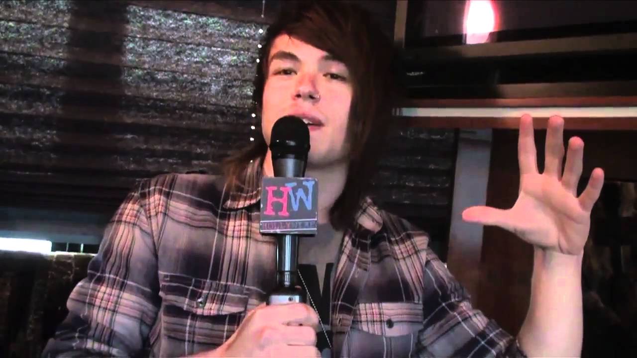 Jordan Witzigreuter of The Ready Set + Bus Tour  and Exclusive Interview