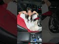 م اعرفه ولا يعرفني اصلآ هو م شايفني جذابببب 🤙🏼❣