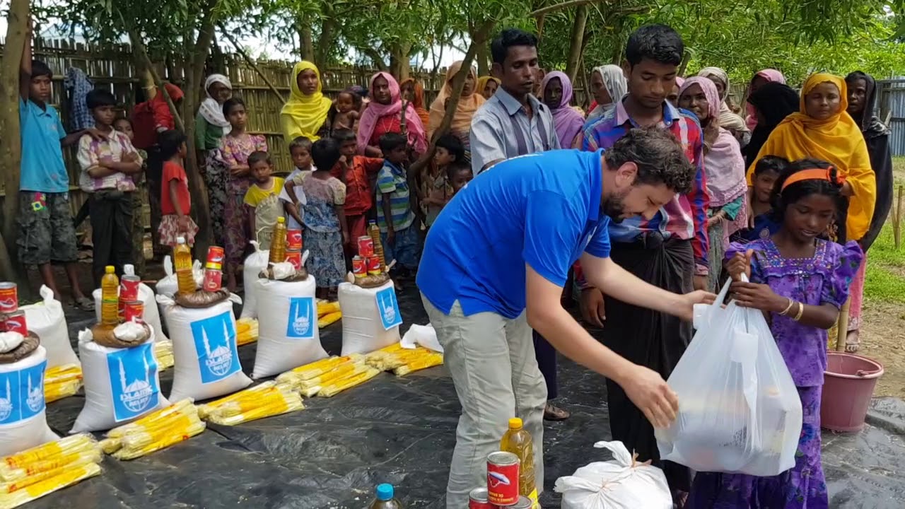Myanmar Food Distribution | Islamic Relief UK