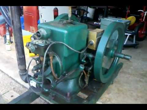 1924 IHC McCormick Deering 1 1/2 HP engine serial 2304 - YouTube