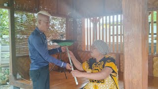 CEU PIYAH DI TAGIH DEUI BANK EMOK