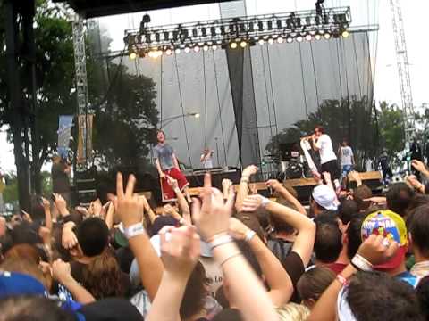 Asher Roth -- I Love College LIVE @ Lollapalooza