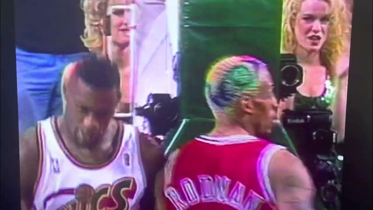Shawn Kemp goes reversal style on the Worm (Dennis Rodman) Game 4 1996