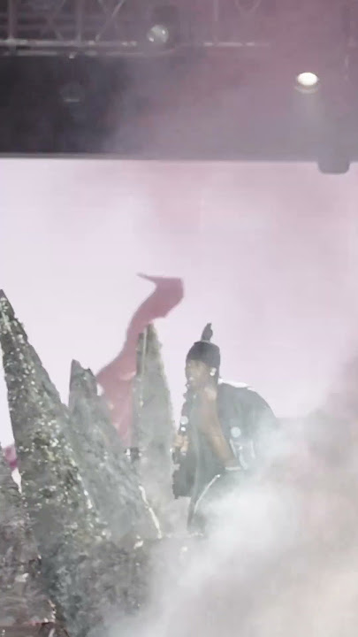 Rena's hehehe performance.