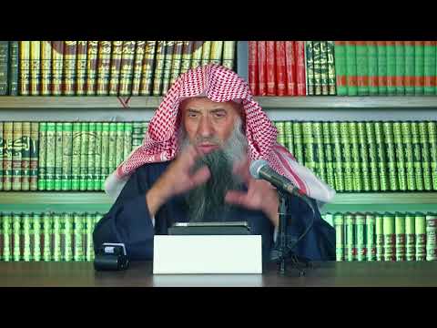 حكم من اعتاد العمرة أول ليلة في رمضان لسهولتها عليه لا لاعتقاده فضلها