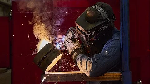 Ep. 32:  Gen Z kids QUITTING college for vocational work? The "Toolbelt Generation" | Ron Smith