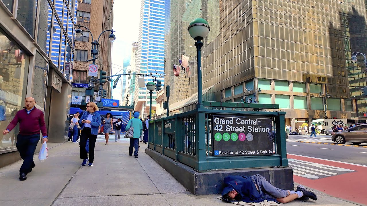 Walk in Manhattan 4K | Lexington Ave