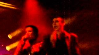 Marc Almond & Siouxsie Sioux - Threat Of Love (Album Version) chords